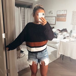 Light weight sweater